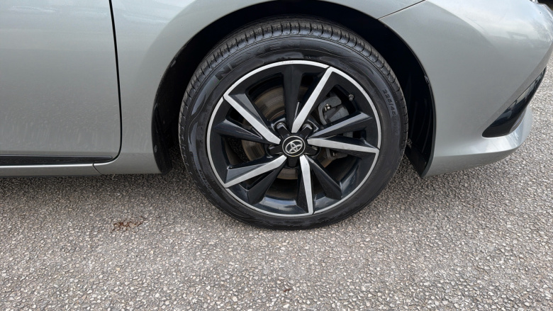 Toyota Auris 1.8 Hybrid GB25 5dr CVT Hybrid Hatchback